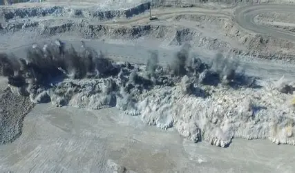 路堑爆破工程